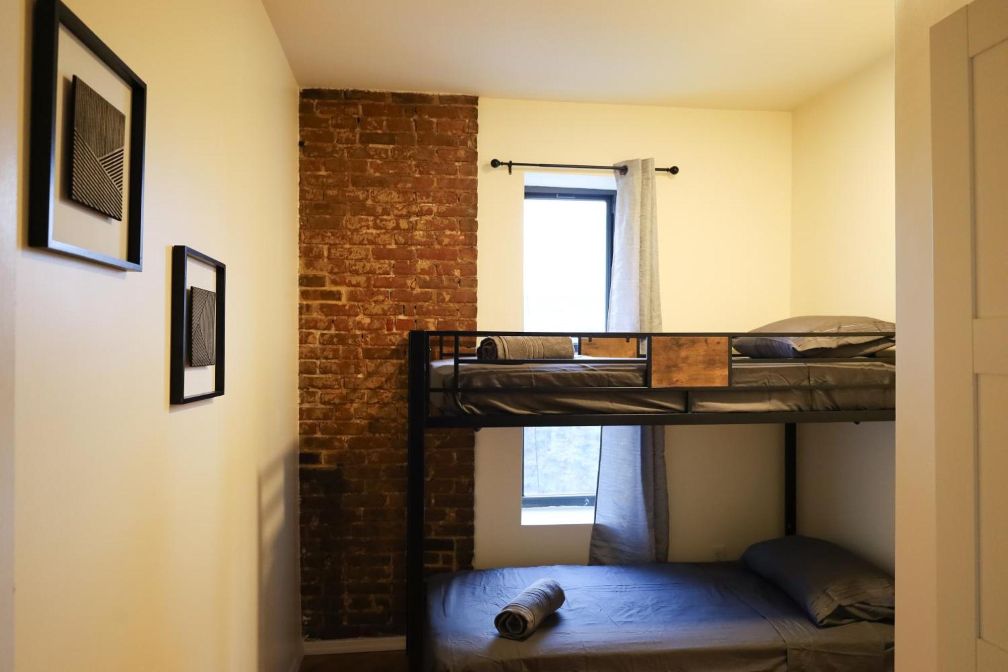 Family Friendly 4br 2ba In Prime Nyc Location Pangsapuri