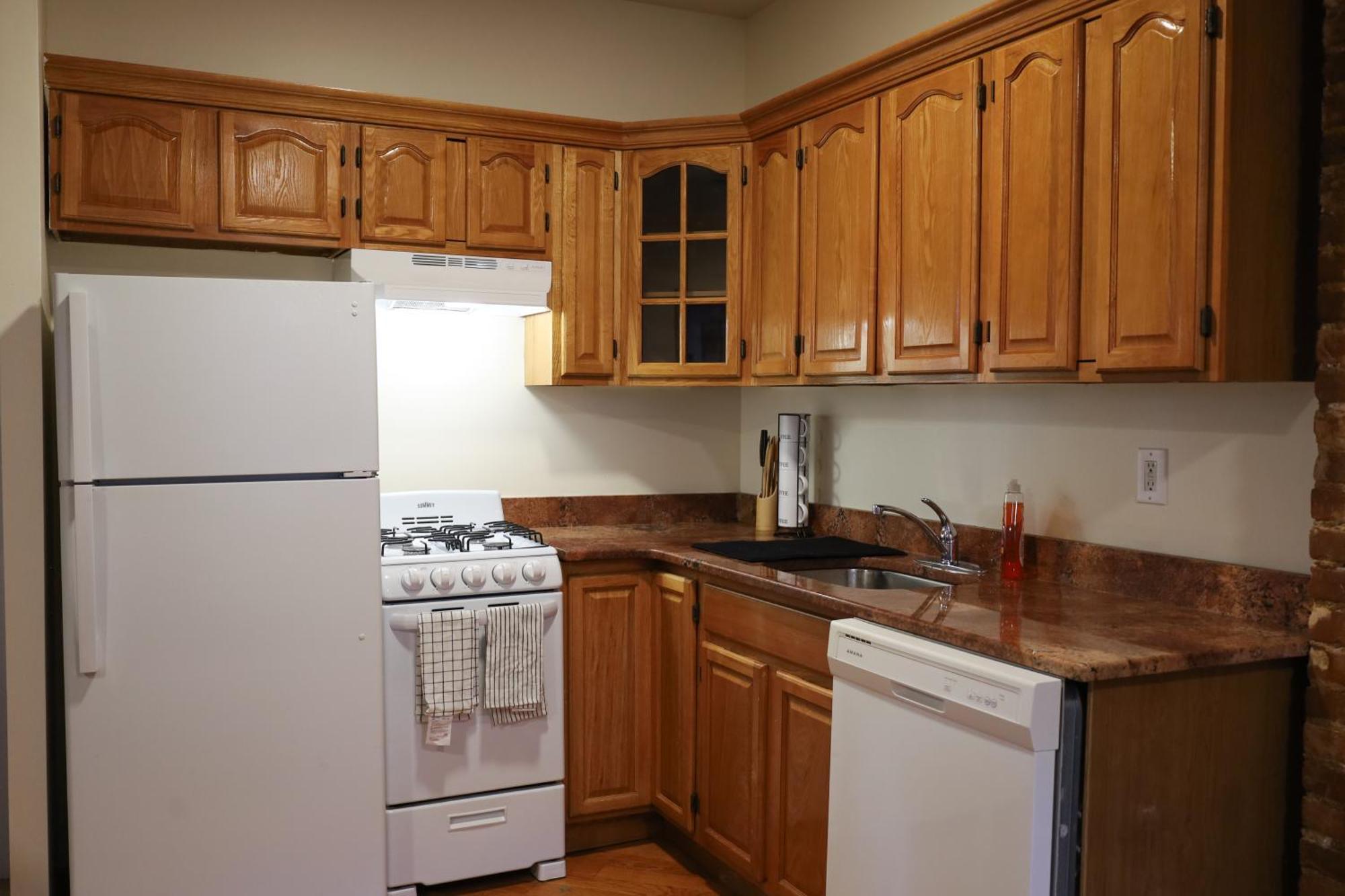 Family Friendly 4br 2ba In Prime Nyc Location Pangsapuri *